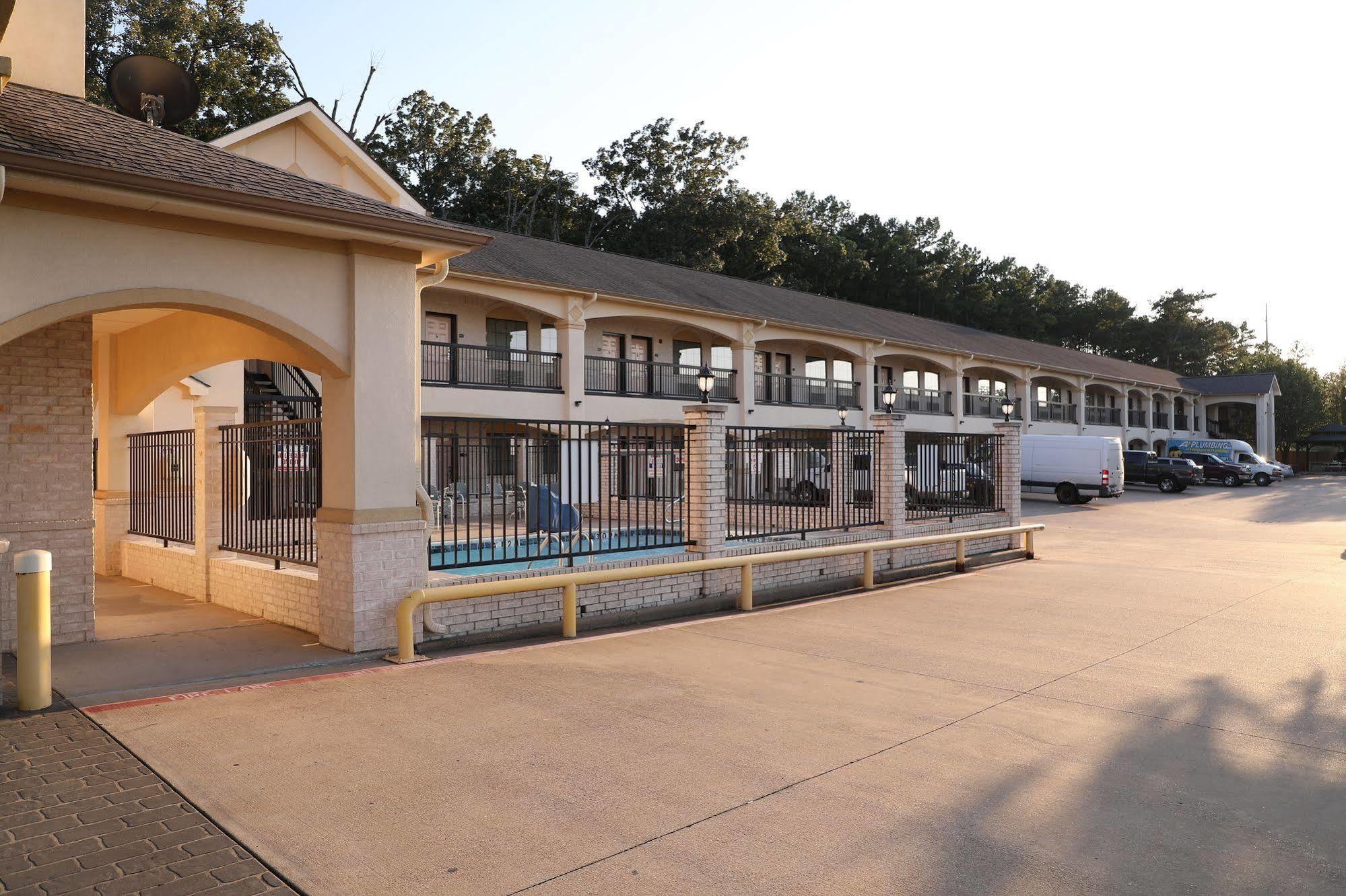 Motel 6 Tyler Zewnętrze zdjęcie